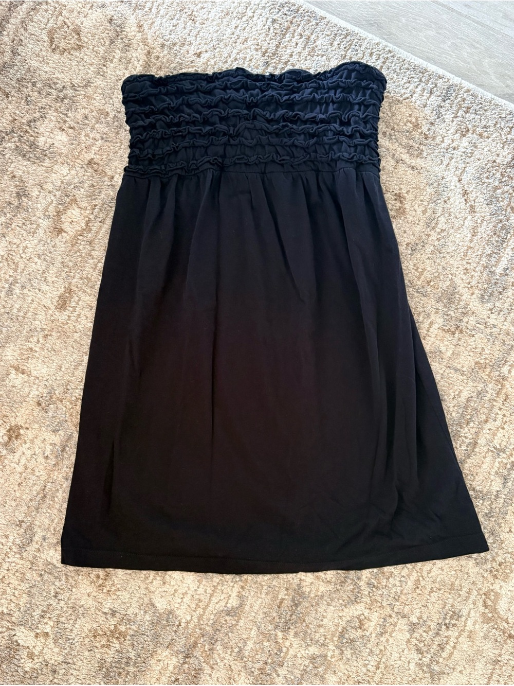🌸Arizona Jean Company Black Strapless Smocked Tube Dress🌸